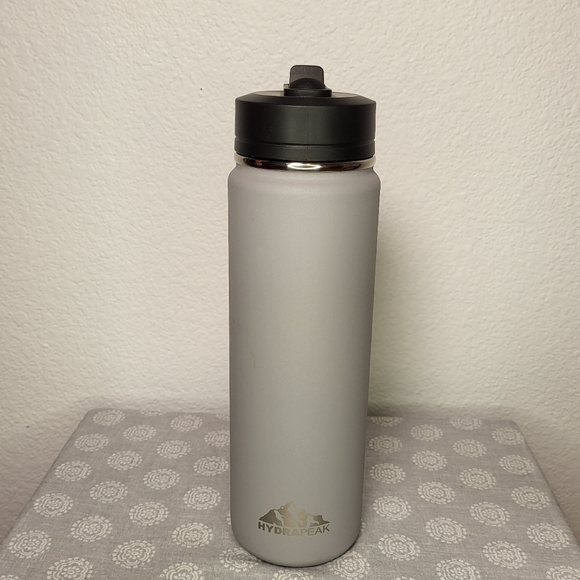 NWOT Hydra Peak 24 oz Stainless Steel Insulated Bottle w Straw Cap - Picture 3 of 7